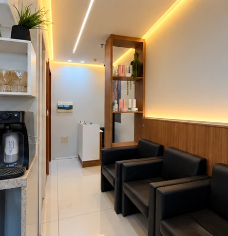 Poltronas e detalhes do ambiente da unidade Cariacica